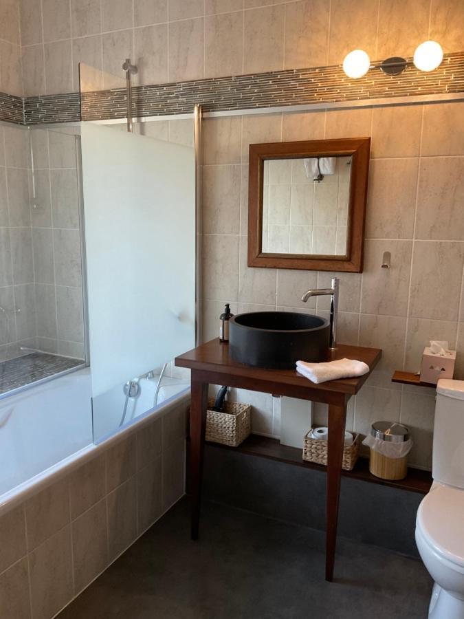 Ainsi De Suites - Chambres & Table D'Hotes - Spa & Massages Reugny  Exterior photo