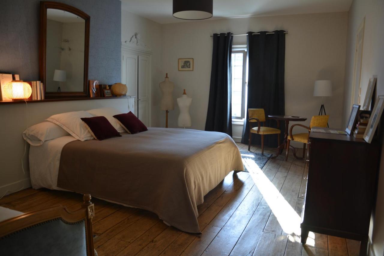 Ainsi De Suites - Chambres & Table D'Hotes - Spa & Massages Reugny  Exterior photo